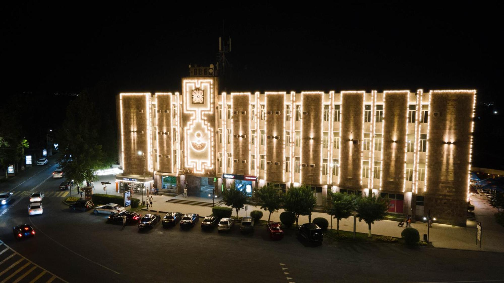 Richmind Hotel Vagharshapat Esterno foto