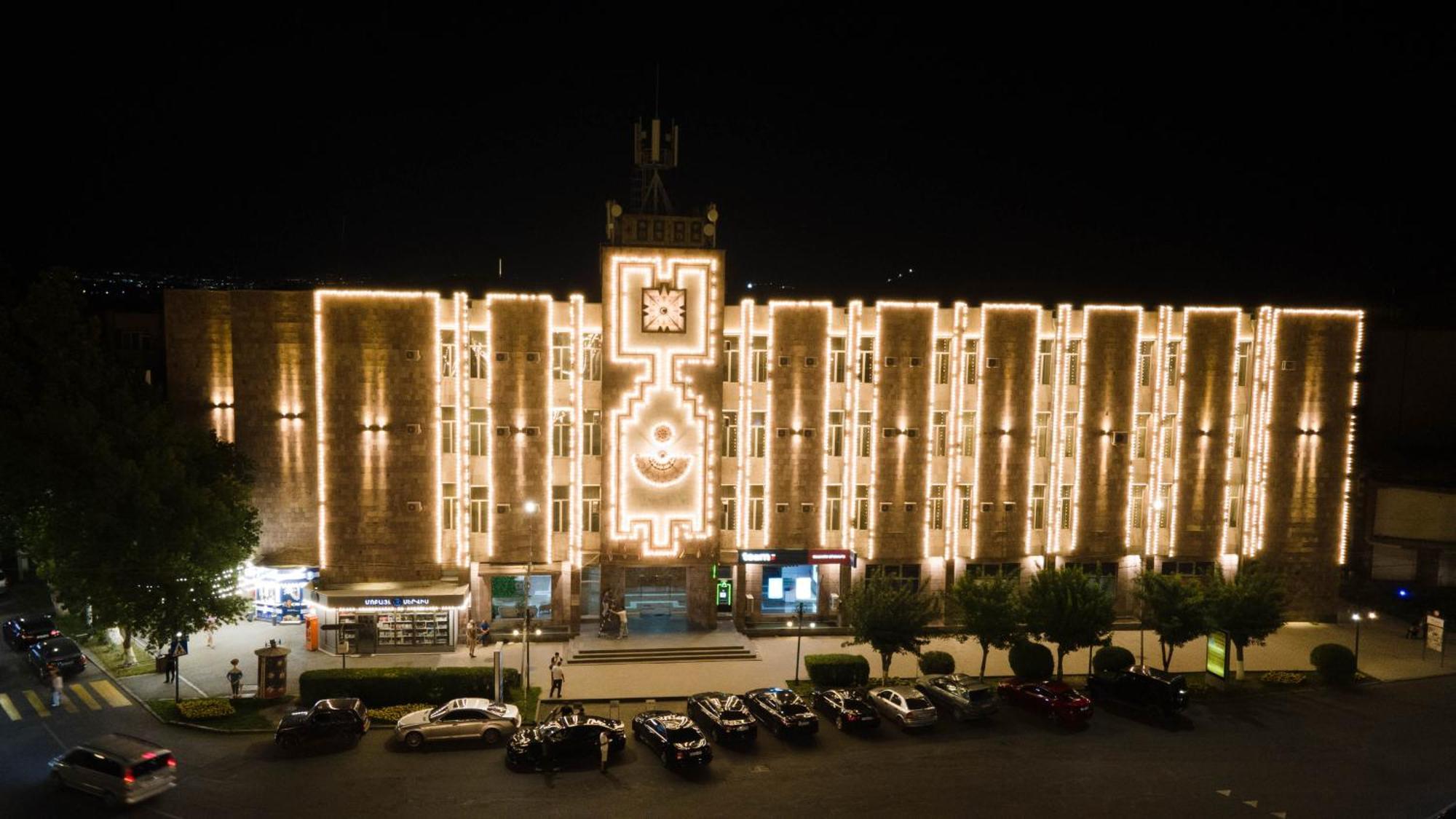 Richmind Hotel Vagharshapat Esterno foto