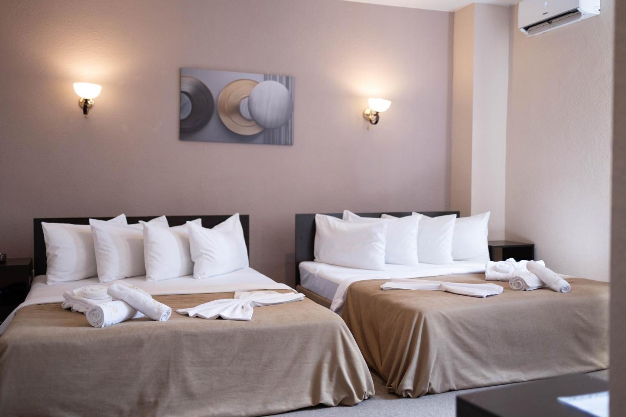 Richmind Hotel Vagharshapat Esterno foto
