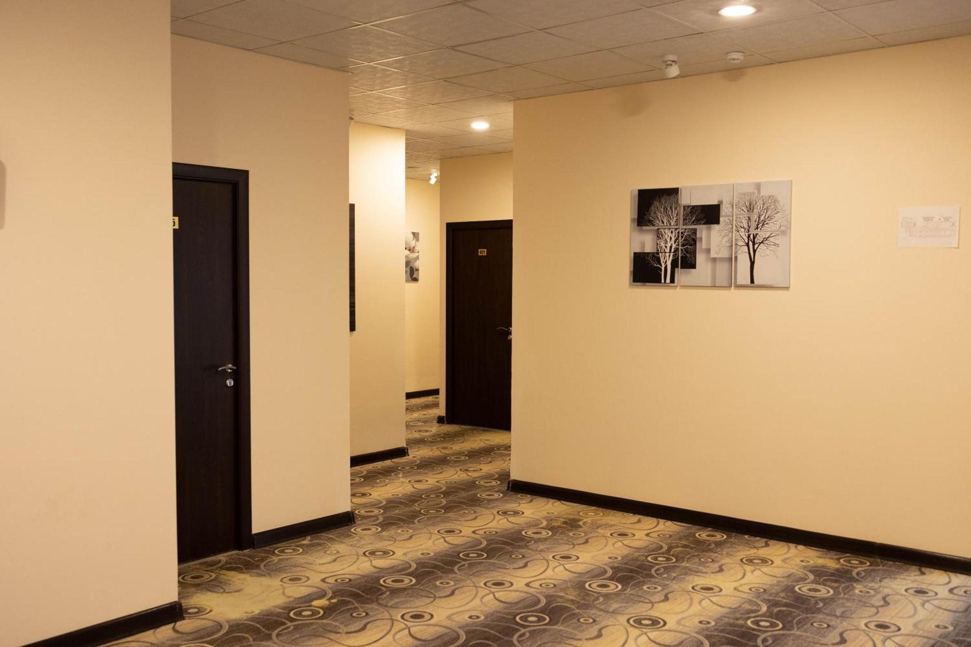 Richmind Hotel Vagharshapat Esterno foto