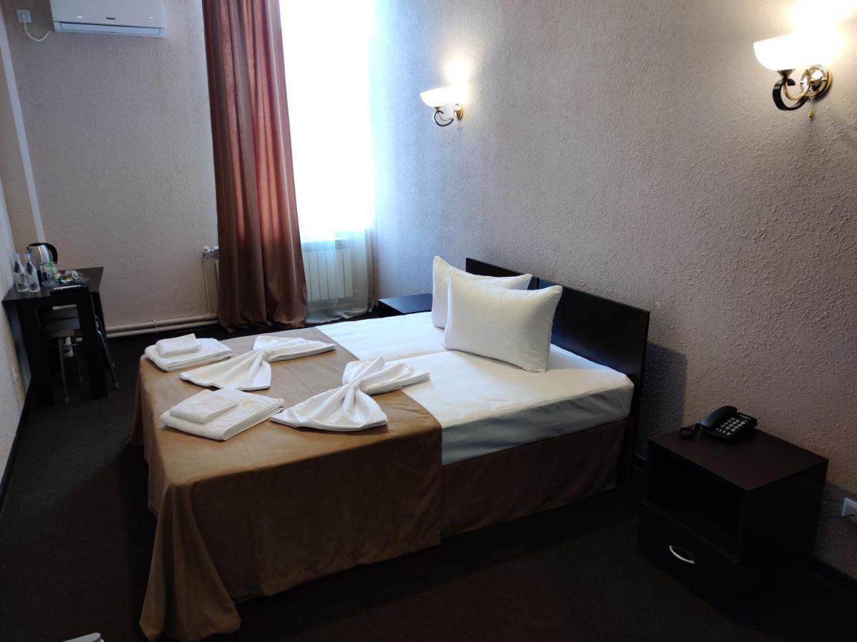 Richmind Hotel Vagharshapat Esterno foto