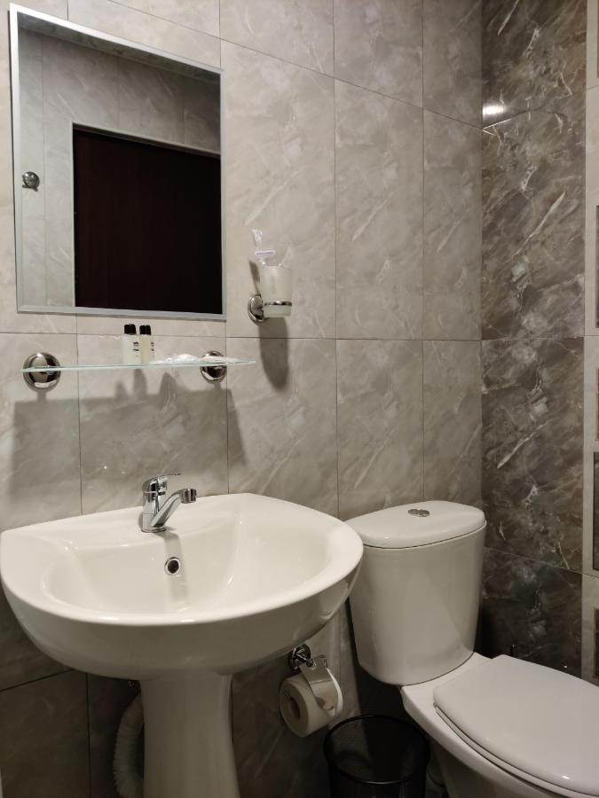 Richmind Hotel Vagharshapat Esterno foto